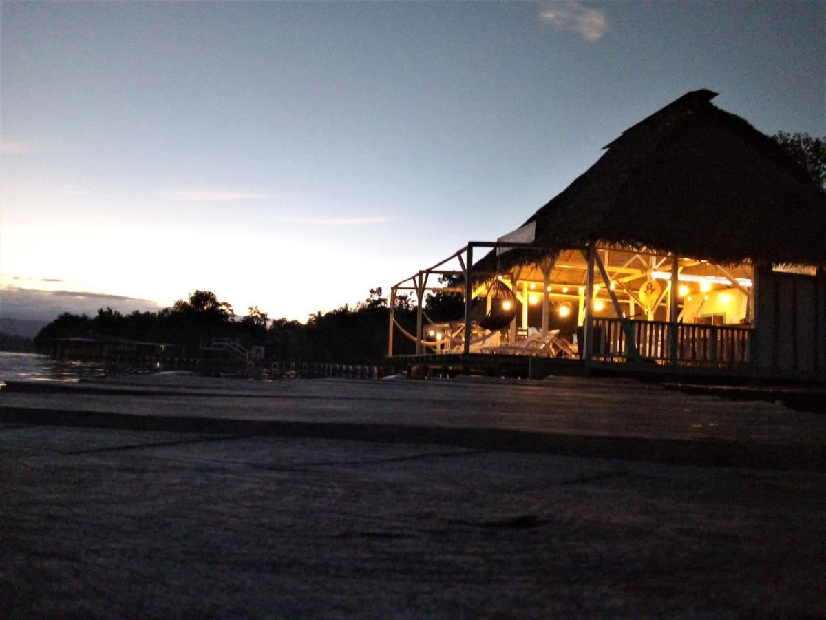 El Clandestino Villa Bocas del Toro Buitenkant foto