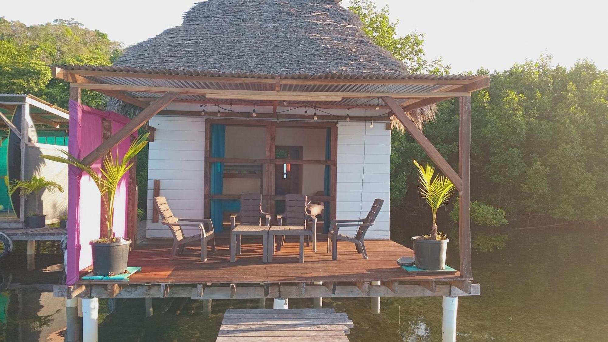 El Clandestino Villa Bocas del Toro Buitenkant foto
